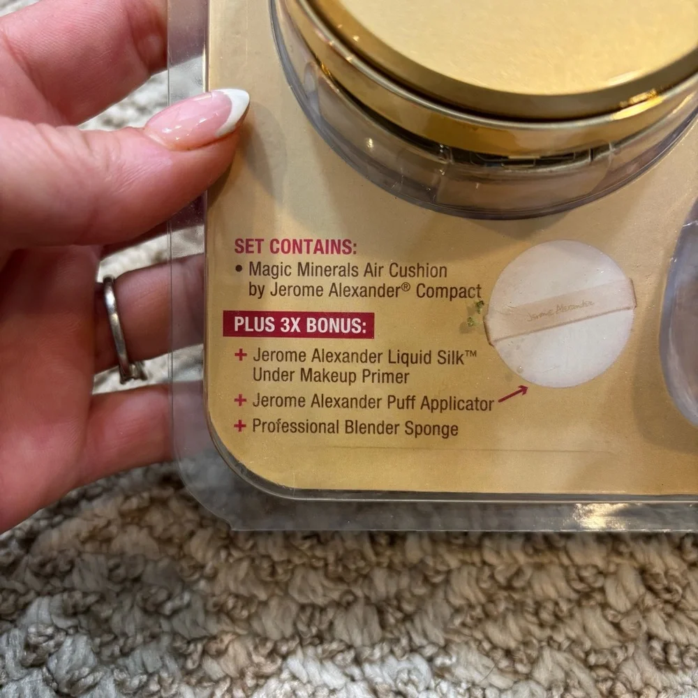 Brand new in Package‎ Jerome Alexander Air Cushion Liquid Mineral Foundation